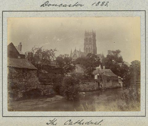 Hewlett's education at the University of Melbourne Medical School and visits with family and friends, 1883–95