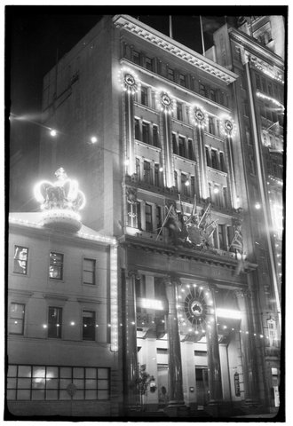 Melbourne streets illuminated for the 1954 Royal Visit
