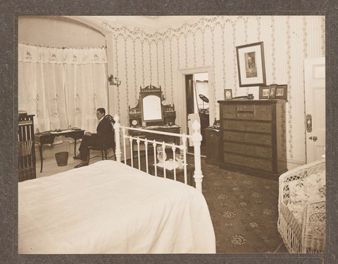 Album of photographs depicting exterior and interior views of Homeden, Lansell Road Toorak, 1905–16