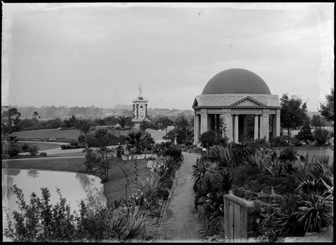 View of the Queen Victoria Gardens, Melbourne, 1900–10