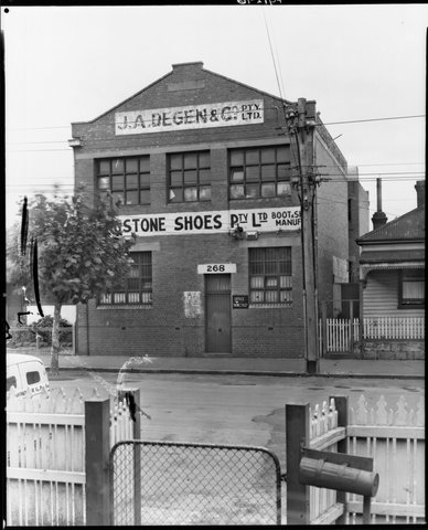 [Livingstone Shoes Pty Ltd, 268 Langridge Street, Abbotsford], 1946–49