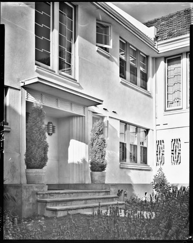 [Exterior view of apartments in South Yarra], 1930s
