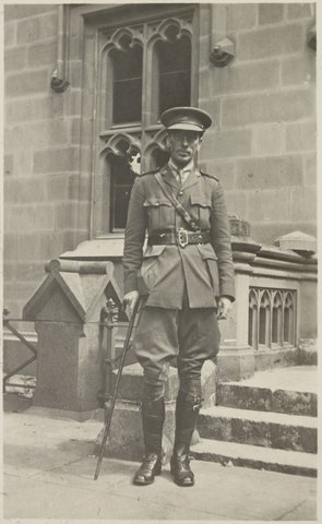 Melbourne University portraits of professorial staff, 1914?