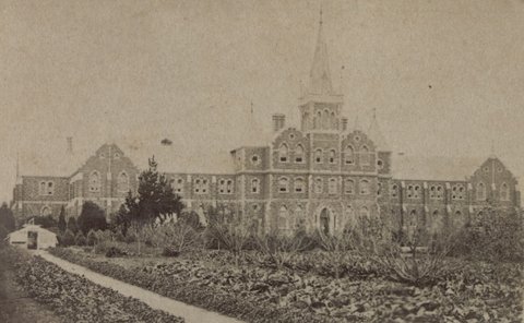 View of Melbourne - buildings and surrounds, Vic, 1880–1910