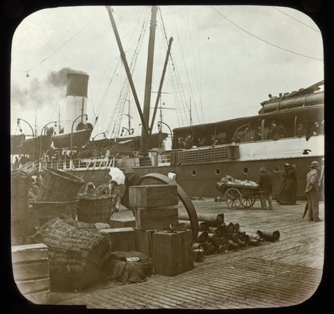 On the wharf - Melbourne, 1875–1920
