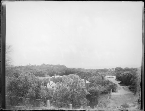 Exteriors at Ivanhoe, Sorrento, 1904–06