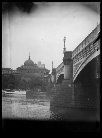 Princes Bridge, c. 1910