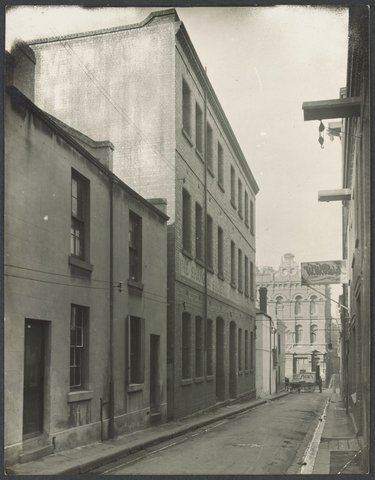 Melbourne laneway, 1900–20