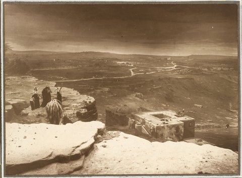 The Melbourne Cyclorama, 1889-1928 : photos of the Jerusalem Cyclorama, 1889–1928