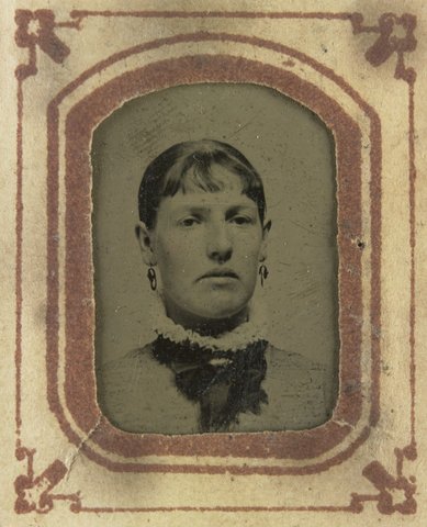 Members of the William Hall Jnr. family of Williamstown, 1880–90