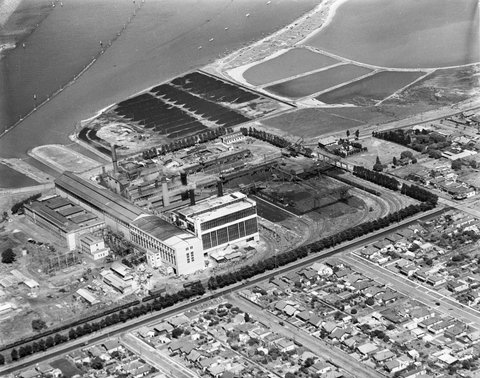 Aerial view of Newport Power Station and surrounds, 1940–50