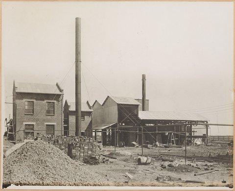 The Glen Iris brick works, 1930–35