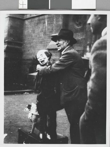 Street characters : A series of photographs taken of Melbourne street personalities, about 1930