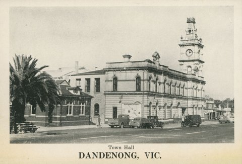 "Dandenong, Vic. photographic booklet", 1950s