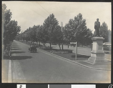 Leaving Melbourne by the St. Kilda Road, [Melbourne, Vic.], 1924–25
