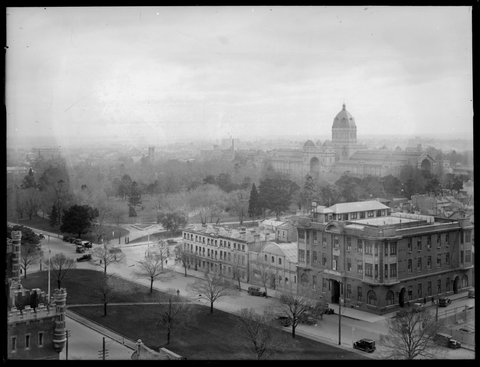 Elevated views looking west across Melbourne, from the East Melbourne fire station, c. 1910