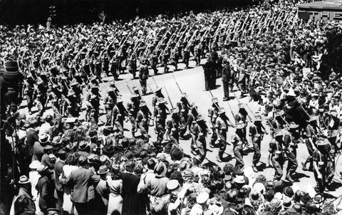 17th Brigade marching through Melbourne, 1940–46
