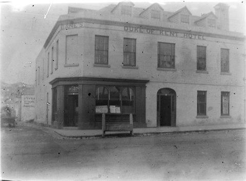 Duke of Kent Hotel [Latrobe Street, Melbourne], 1900–27