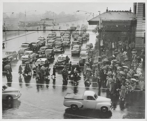 Traffic congestion on the corner of Swanston and Flinders Streets caused by a tram strike, 1954