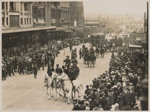 A memento of the departure from Melbourne of their Excelliences Lord & Lady Stradbroke, 1926