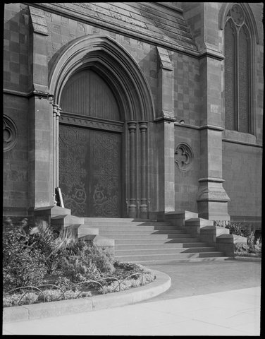 Entrance to St. Paul's Cathedral, Flinders Street, Melbourne, 1900–50