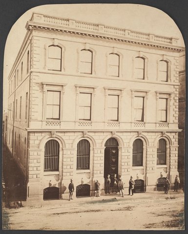 Unidentified building probably a warehouse in Melbourne, 1865?