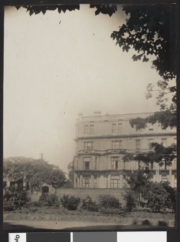 A corner of Cliveden Mansions, [East Melbourne, Vic.], 1923–25
