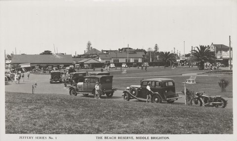 The beach reserve, Middle Brighton, 1935–40