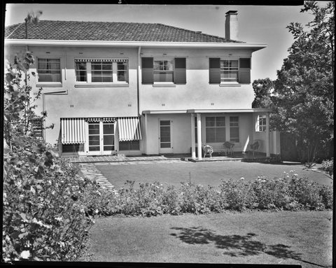 [Exterior view of apartments in Toorak], 1930s