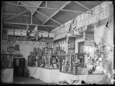 Barnes' Bee-keeping Supplies stand at the Royal Melbourne Show, 1890–1918