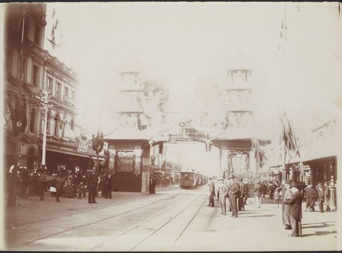 Chinese Arch, Swanston Street, Melbourne, 1901