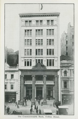 Folding souvenir of Melbourne, 17 artistic, up-to-date views of public buildings (series no. 4), 1920s