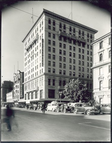 [The Hotel Alexander, Melbourne, Victoria], 1940s