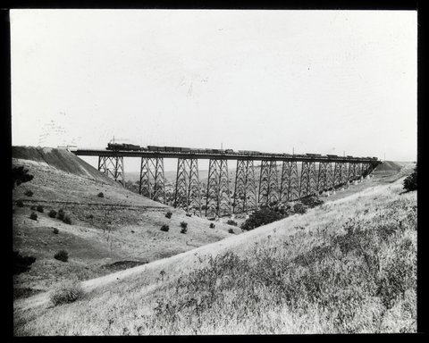 Maribyrnong viaduct, 1930–50