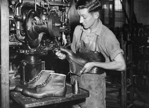 Boots being made for Indian Army at a Melbourne factory, c. 1941