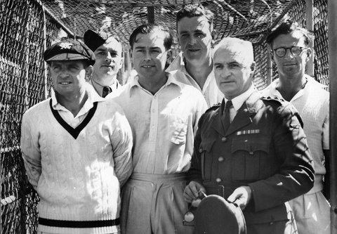 Army v R.A.A.F. Cricket at Footscray, c. 1943