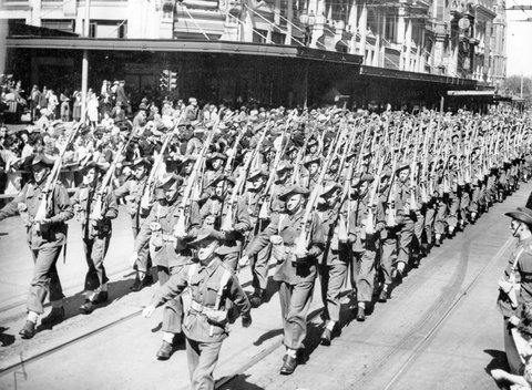 2nd A.I.F. soldiers, including men of the 57-60th battalion marching in procession in Melbourne, 1943–44