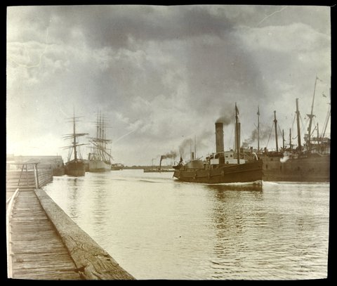 On the lower Yarra, Melbourne, 1890–1938