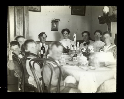 Family at lunch - "Ivanhoe" - Netta McCrae (friend of Mary) on Mary's R. 1911 (right) [Sorrento] [slide]