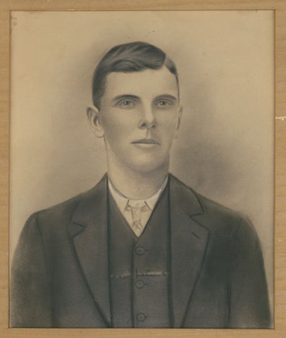 Uncle [Fred] Kelberg, killed at Coburg station, 1910–20