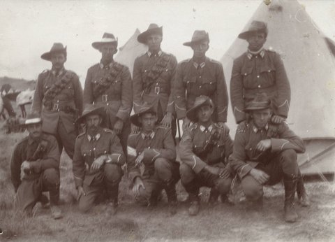 Soldiers having a meal and posed for a formal photograph Broadmeadows Army Camp, 1900–10