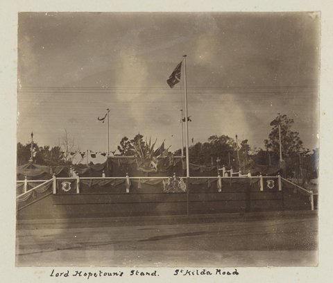 Lord Hopetoun's stand, St. Kilda Road, [Melbourne, Vic.], 1901