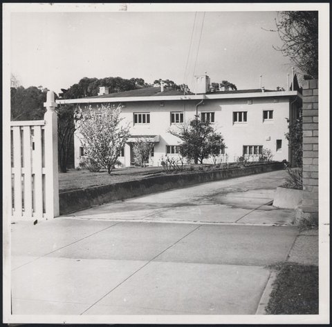 Troon, Orrong Road, Toorak, 1950–54
