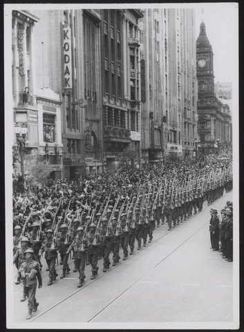 Armistice Day in Melbourne, 1942