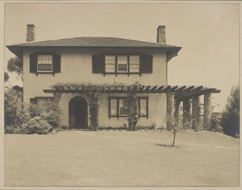 Residence of W. Murray Smith Esq. Macquarie Rd. Toorak Vic, 1922