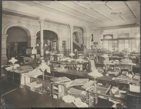 Dalgety & Co."s general office, Melbourne, Vic, 1900–20