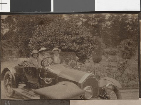 [Three women seated in an open car, Hethersett Private Repatriation Hospital, Burwood, Vic.], 1914–20