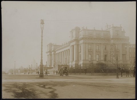 Parliament House, Melbourne, [Vic.], 1900