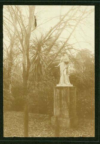 Statues in the Fitzroy Gardens, Melbourne, Victoria, 1902–18