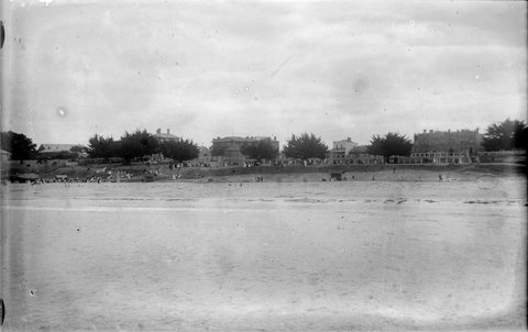 Beach, possibly St Kilda, viewed from on the water, 1880–1900